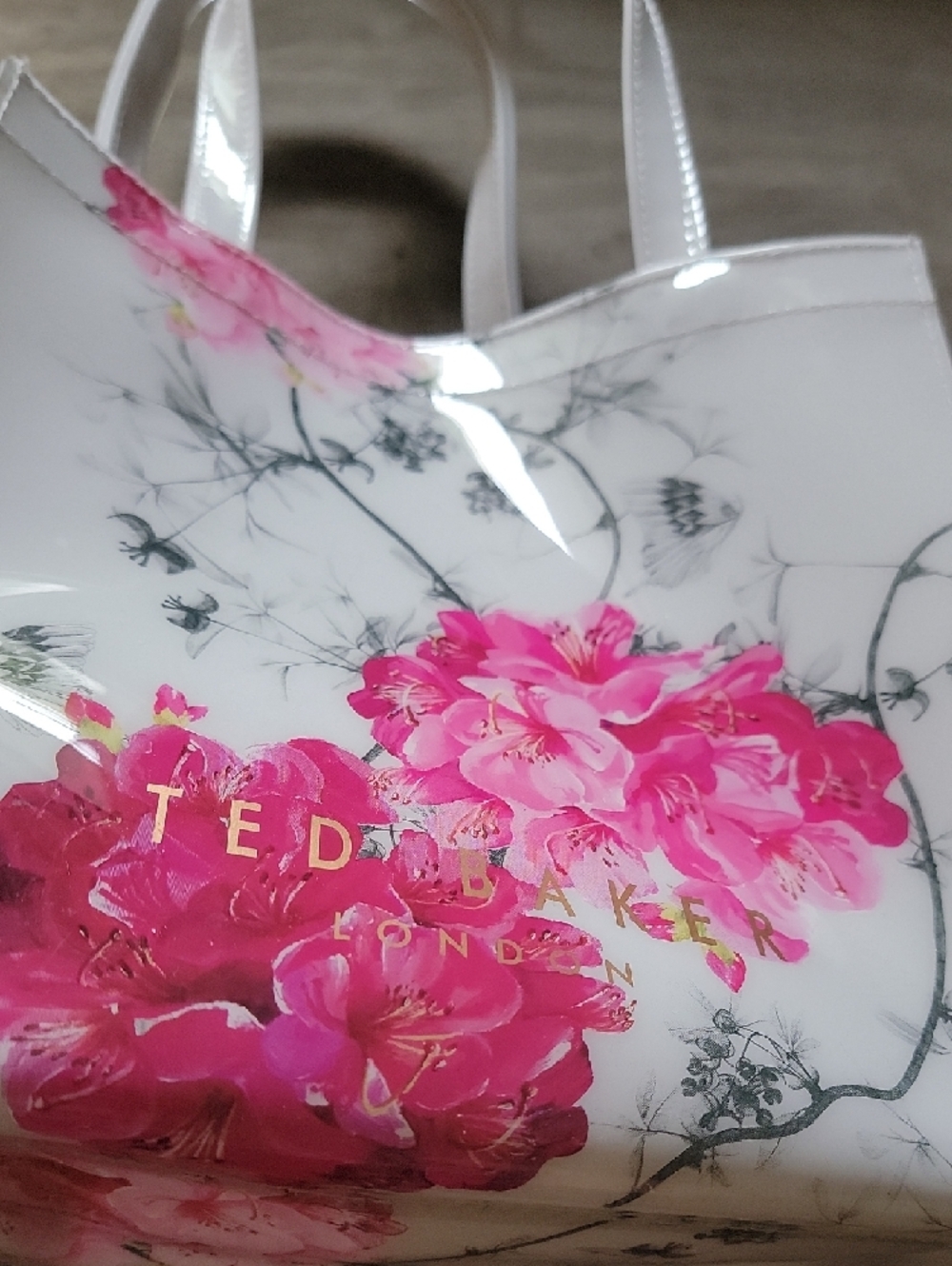 Ted Baker White Tote with Pink Floral Print - Picture 8 of 14